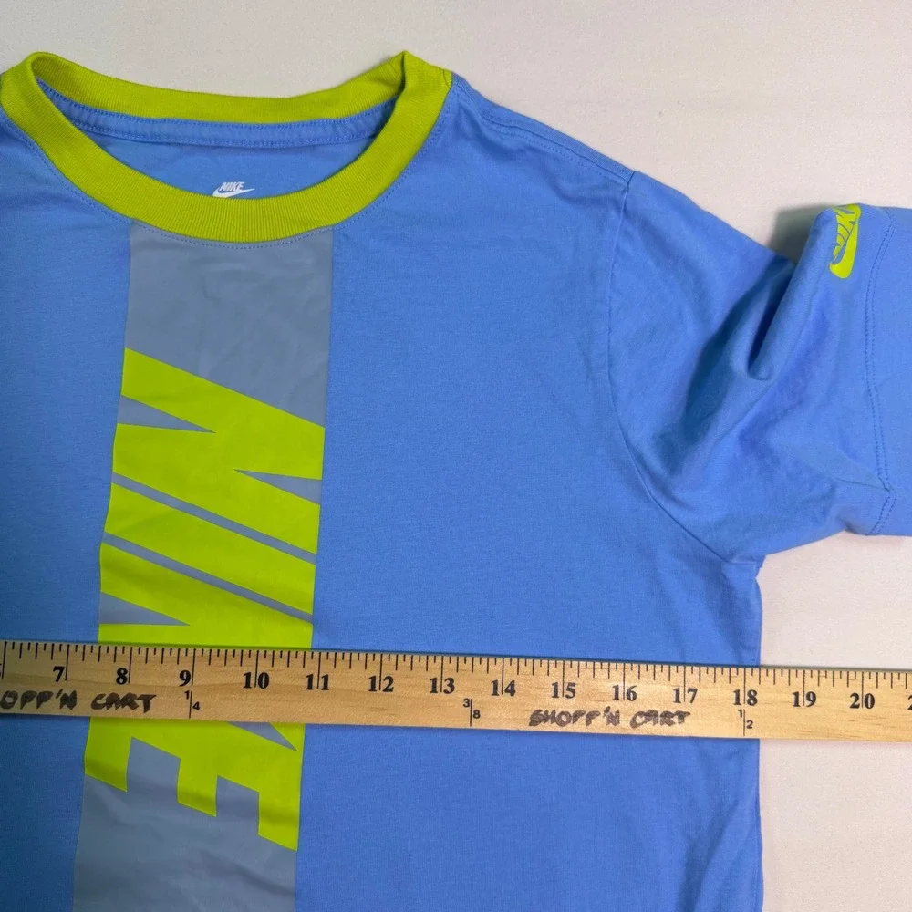 Nike boys xl